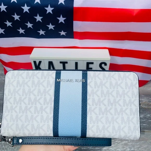 NWOT OMBRE MICHAEL KORS FULL ZIP WALLET HTF - Picture 3 of 12